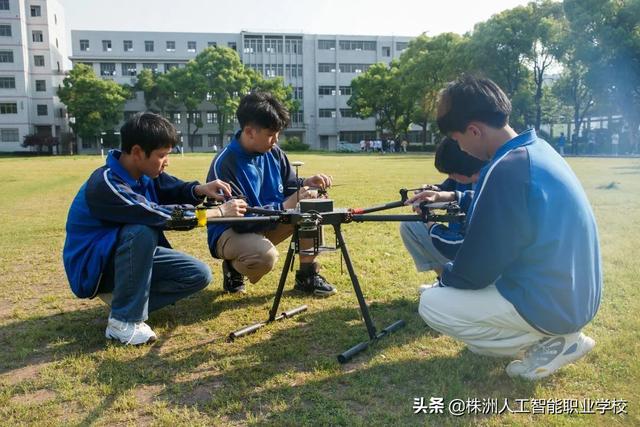 株洲人工智能学校：公办民办性质、学校评价、学历层次、地址及学费一览