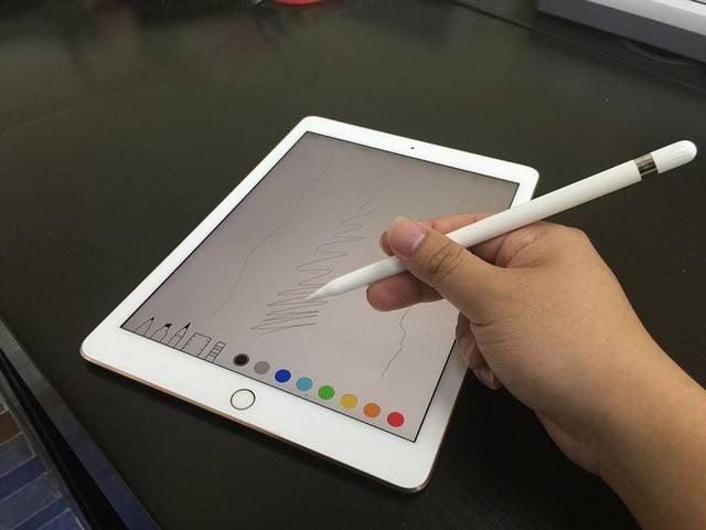 大学生真的可以用iPad进行无纸化学，代替传统笔记本写大学作业吗？