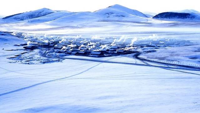 冬日银装素裹世界，怎么用写真文案捕捉这片雪景的暖？