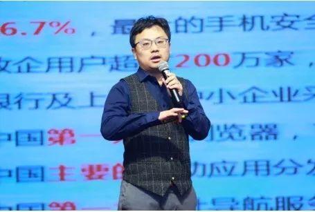 AI创新全景解析：前沿技术、应用案例与未来发展趋势