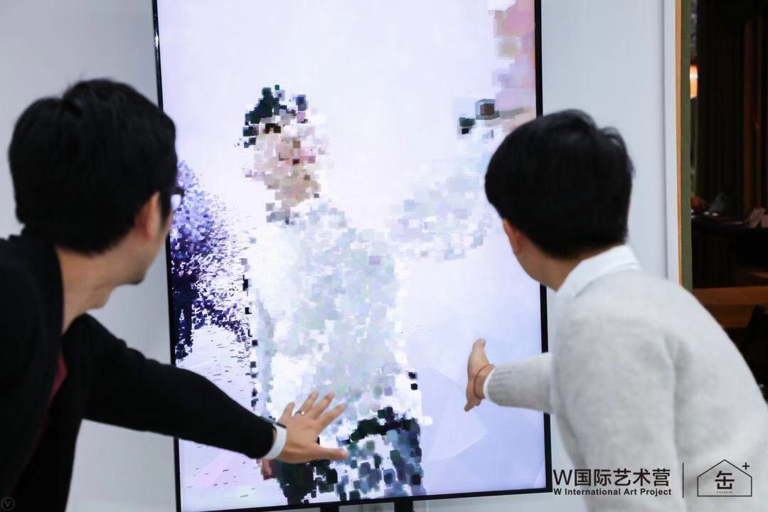 '人工智能助力下的中国水墨画国展创作揭秘与流程展示'