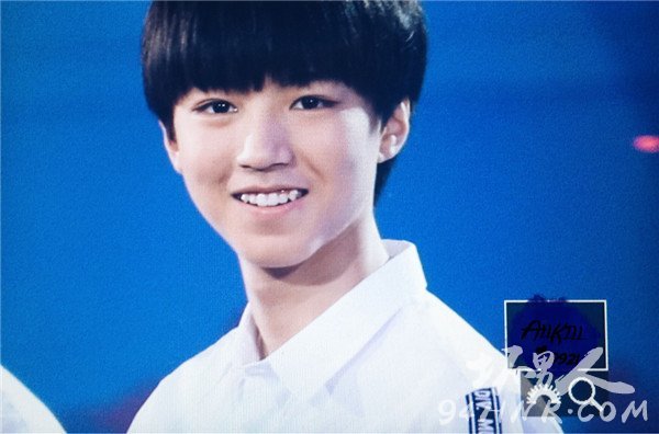 TFBOYS¼սֳܵƵ ԭ|Ѫѣ